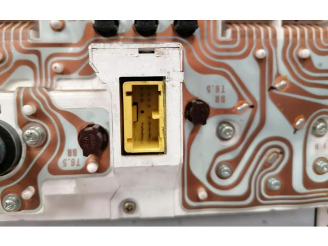 Přístrojová deska Honda Civic HR08649, YAC10468