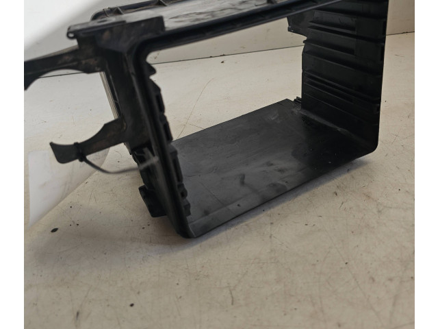 Блок предохранителей  9441156   Volvo S70  V70  V70 XC    