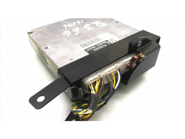 Řídící jednotka 89661-05590 Toyota Avensis T250 2003