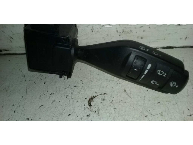 Ручка стеклоочистителей    Ford Focus