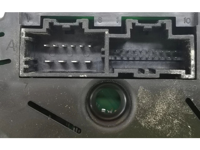 Панель приборов 05172033AG, A2C53301238G   Jeep Cherokee       