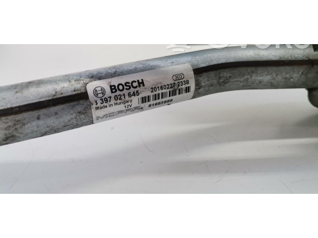 Моторчик дворников 51953959, 0390243524    Jeep Renegade