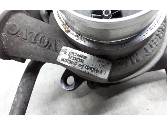 Турбина Volvo S60 31331331