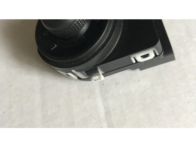 Включатель зеркал