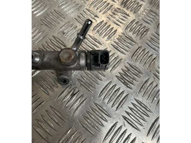 Топливная рампа 31303612   Volvo XC90  