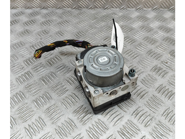 Jednotka ABS 6869725, 6869726 BMW 4 F32 F33 2014