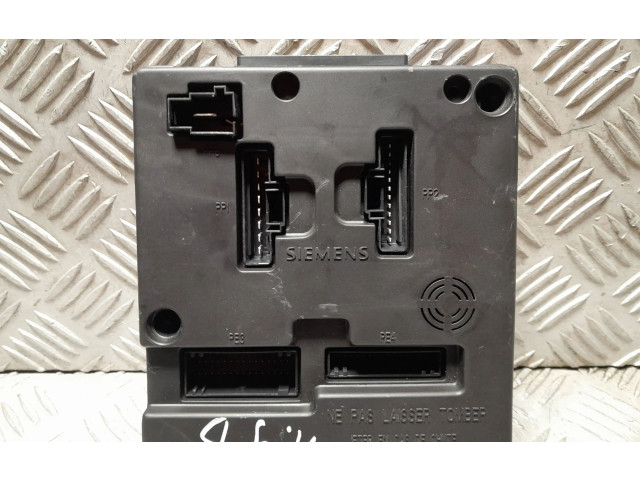 Форсунка 8200029342B, 01148    Renault Scenic I   