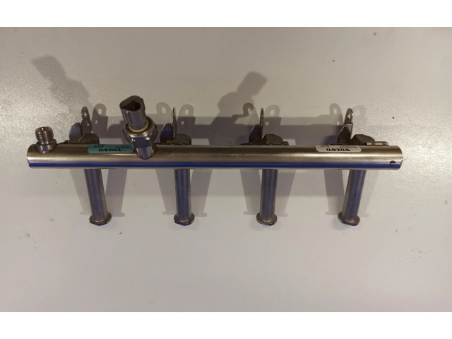 Топливная рампа 31410835, 31336652   Volvo XC90   для двигателя B 4204 T27