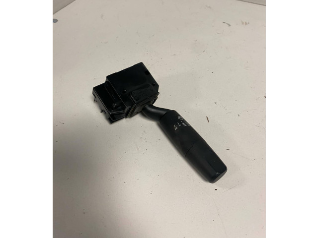 Ручка стеклоочистителей 17D682 Mazda 3 I