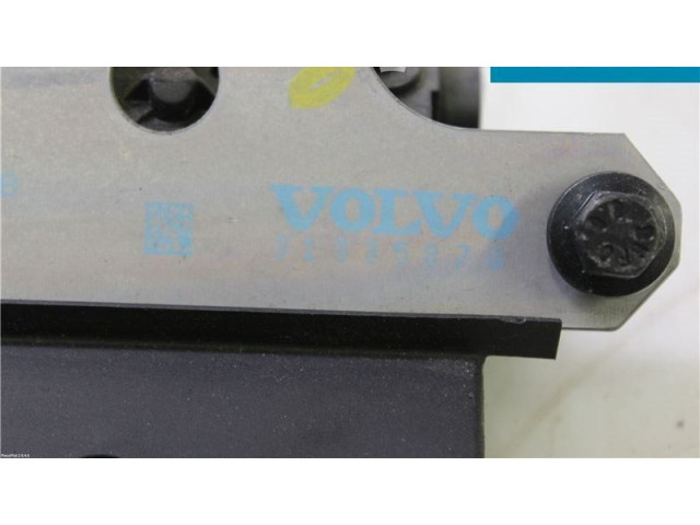 Zámek zadních dveří 31440245 Volvo V40 2013