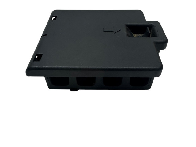 Pojistková skříňka 4M0941824BA Audi Q7 4M 2016