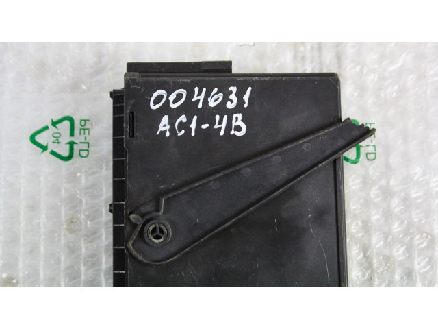 Блок комфорта 330518684, 13111113 Opel Meriva A