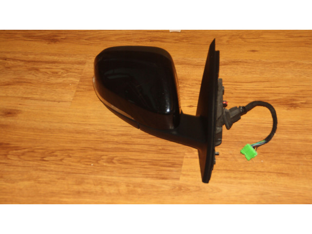 Зеркало электрическое Volvo C30 2010 - 2013 года