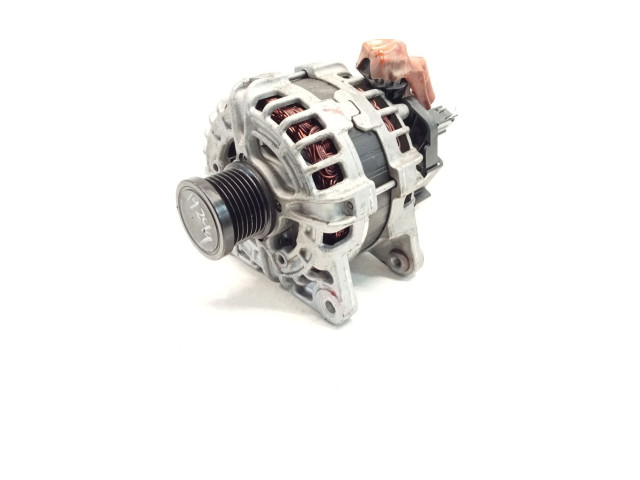 Генератор 231002175R Dacia Sandero III