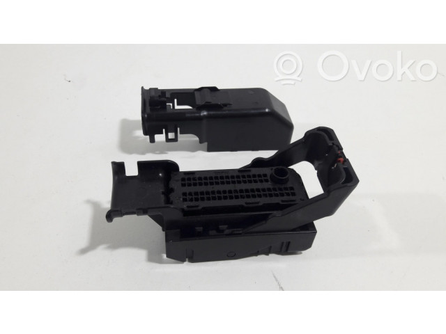 Блок управления двигателя    Chevrolet Camaro