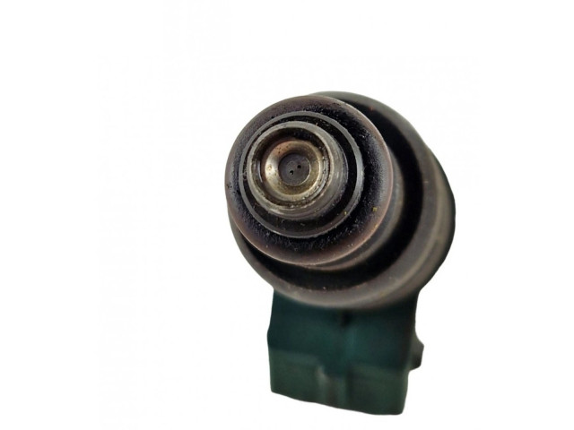 Форсунка 037906031aa    Audi A3 S3 8L  AKL 