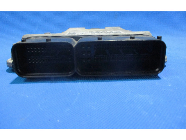 Блок управления двигателя 0281013608 Audi A3 S3 8P