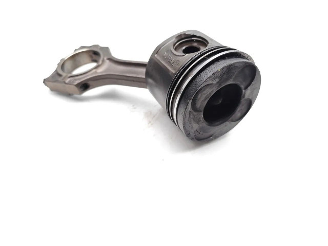  Поршень с шатуном 204D3 204D3  Land Rover Freelander  