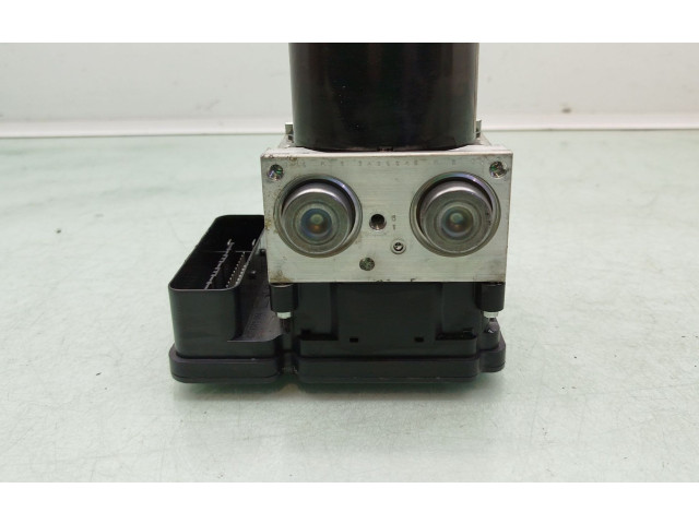 Блок АБС P30681619   Volvo  XC60  2009 - 2013 года