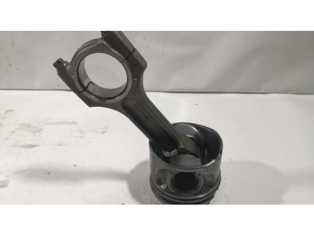 Поршень с шатуном 1741 BMW X5 E70 для дизельного двигателя 3.0