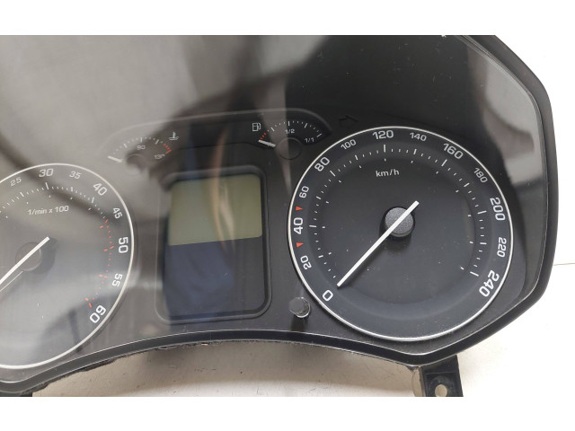 Панель приборов 1Z0920812D, 1Z0920812D Skoda Octavia Mk2 (1Z)