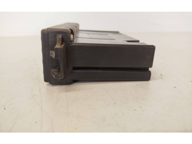 Блок управления климат-контролем    Audi A6 S6 C5 4B