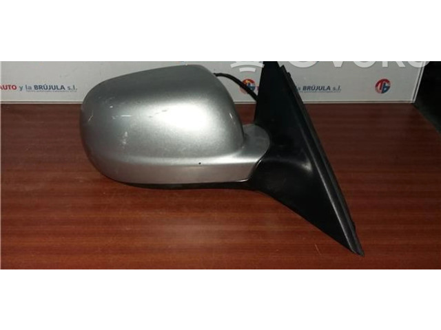 Zpětné zrcátko Volkswagen PASSAT B5.5 2000 020514