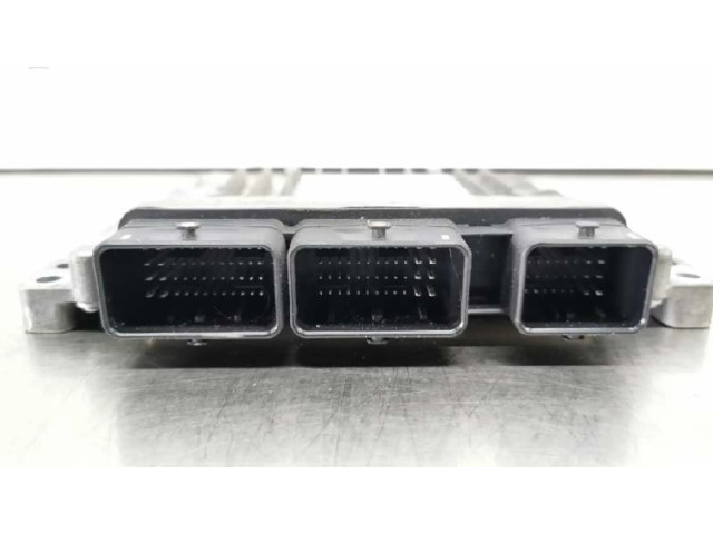 Блок управления двигателя 237100703R, 237101862R   Dacia Sandero
