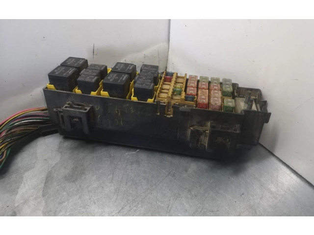 Блок предохранителей 56009985 Jeep Cherokee III KJ