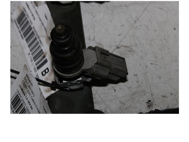 Форсунка MR988977 Mitsubishi Colt 135950