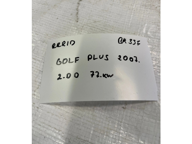 Блок предохранителей 17181281, 017181301 Volkswagen Golf Plus