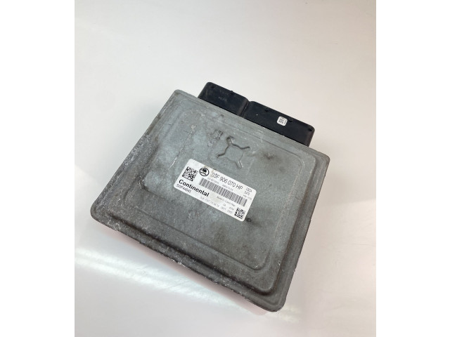 Блок управления двигателем Блок управления 03F906070HP Skoda Fabia Mk3 (NJ)