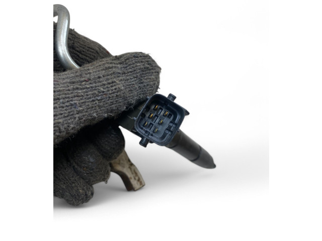 Форсунка 31452114    Volvo XC90  D4204T23 