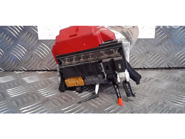 Pojistková skříňka 284B75NA0A Nissan Qashqai 2020