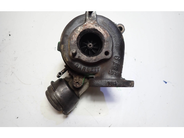 Turbodmychadlo Турбина 038145702E Volkswagen PASSAT B5.5