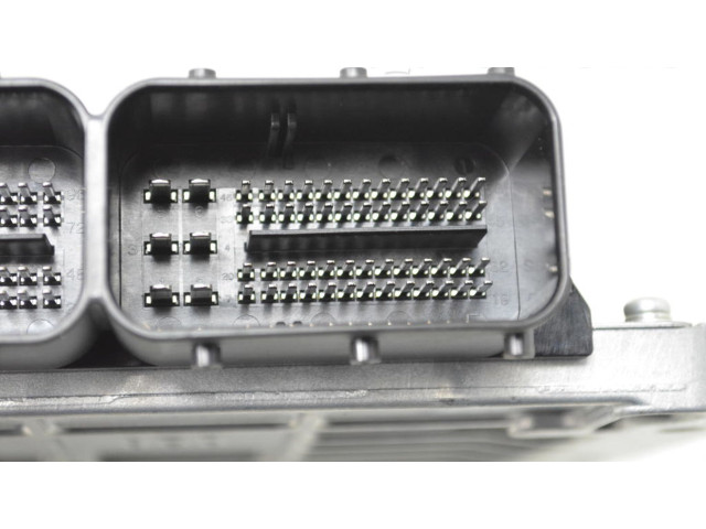 Блок управления двигателя 22611AS600 Subaru Forester SH