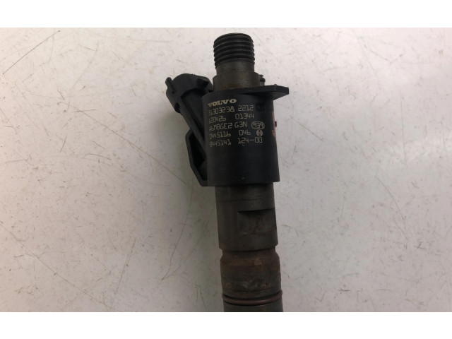 Форсунка 31303238    Volvo V70   