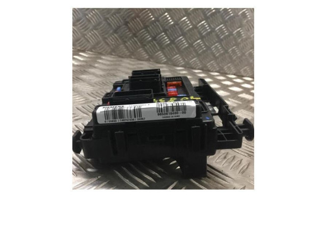 Блок предохранителей 0000654588, 0000654588 Citroen C2