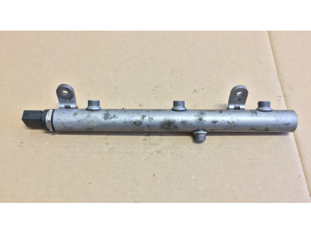 Магистральная трубка топлива