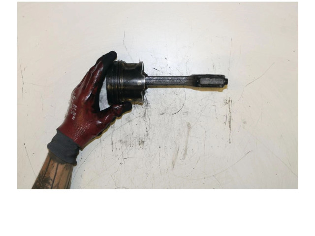 Píst Renault Clio III K9K 67