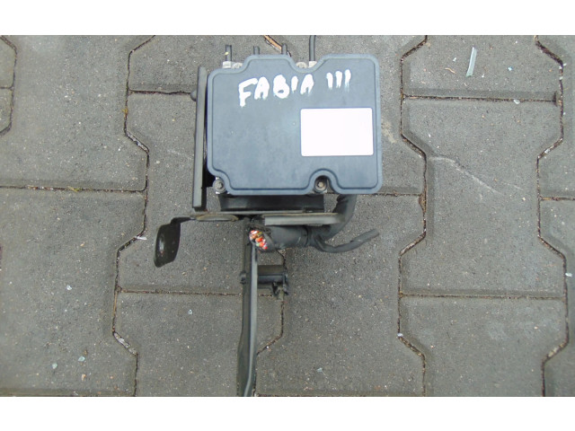 Блок АБС 6C0907379K, 6R0907379BA Skoda Fabia Mk3 (NJ) 2015 - 2021 года
