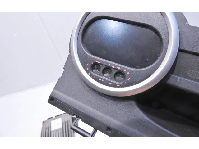 Řídící jednotka 8200836532 Renault Twingo II 2007