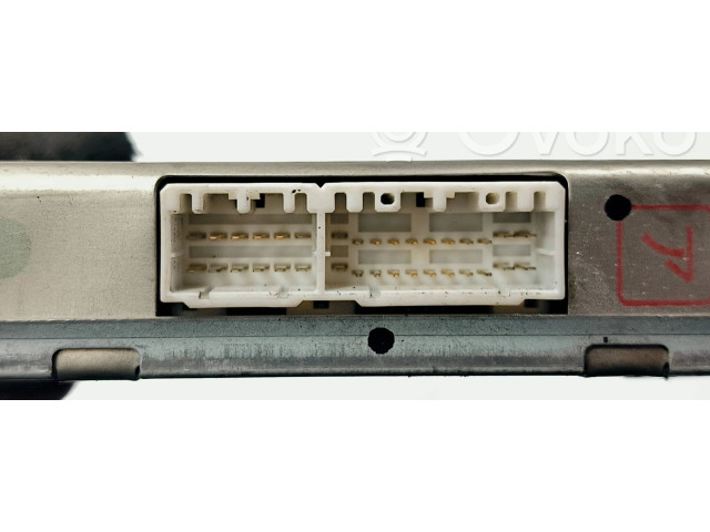 Блок управления АБС    Toyota Carina T190