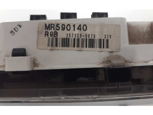 Панель приборов MR590140 Mitsubishi Montero