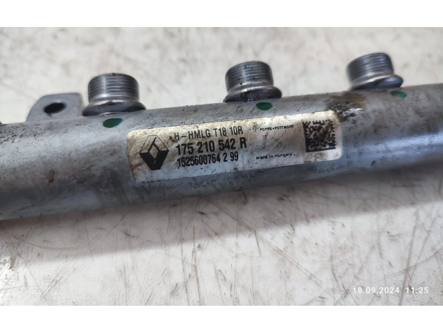 Vstřikovací lišta 175210542R Nissan X-Trail T32 R9M