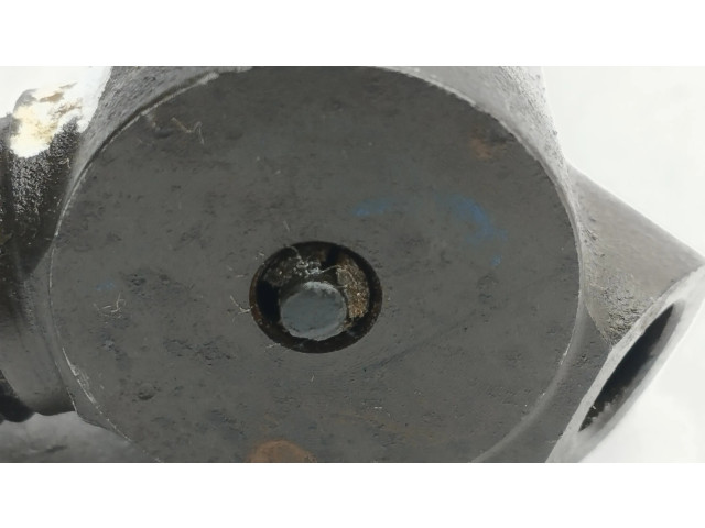 Vstřikovač A6510700587, EMBR00002D Mercedes-Benz C W204 pro naftový motor 2.1