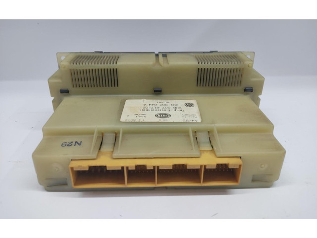 Блок управления климат-контролем 3B1907044C   Volkswagen PASSAT