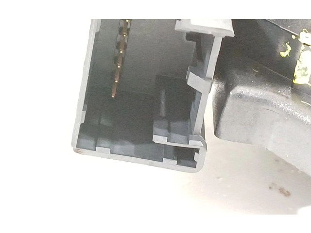 Подушка безопасности водителя 2Q0959653   Skoda Fabia Mk3 (NJ)