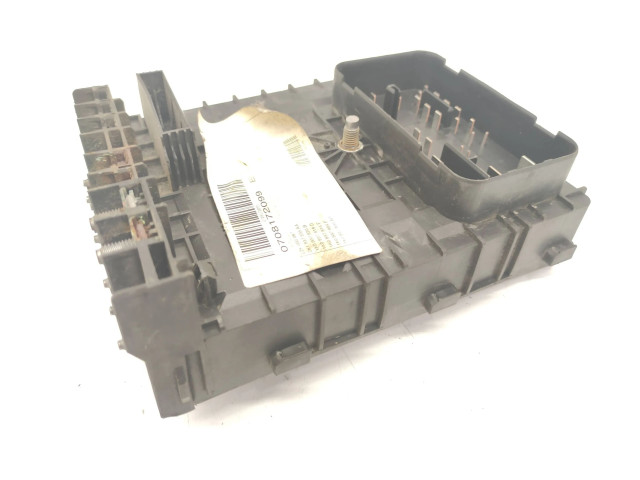 Блок предохранителей 1K0937125A, 1086   Volkswagen Caddy    