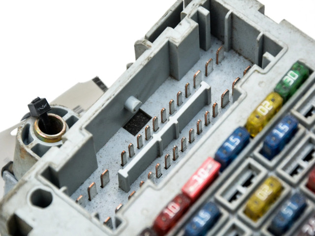   Pojistková skříňka 46767353   Fiat Punto (188) 1999